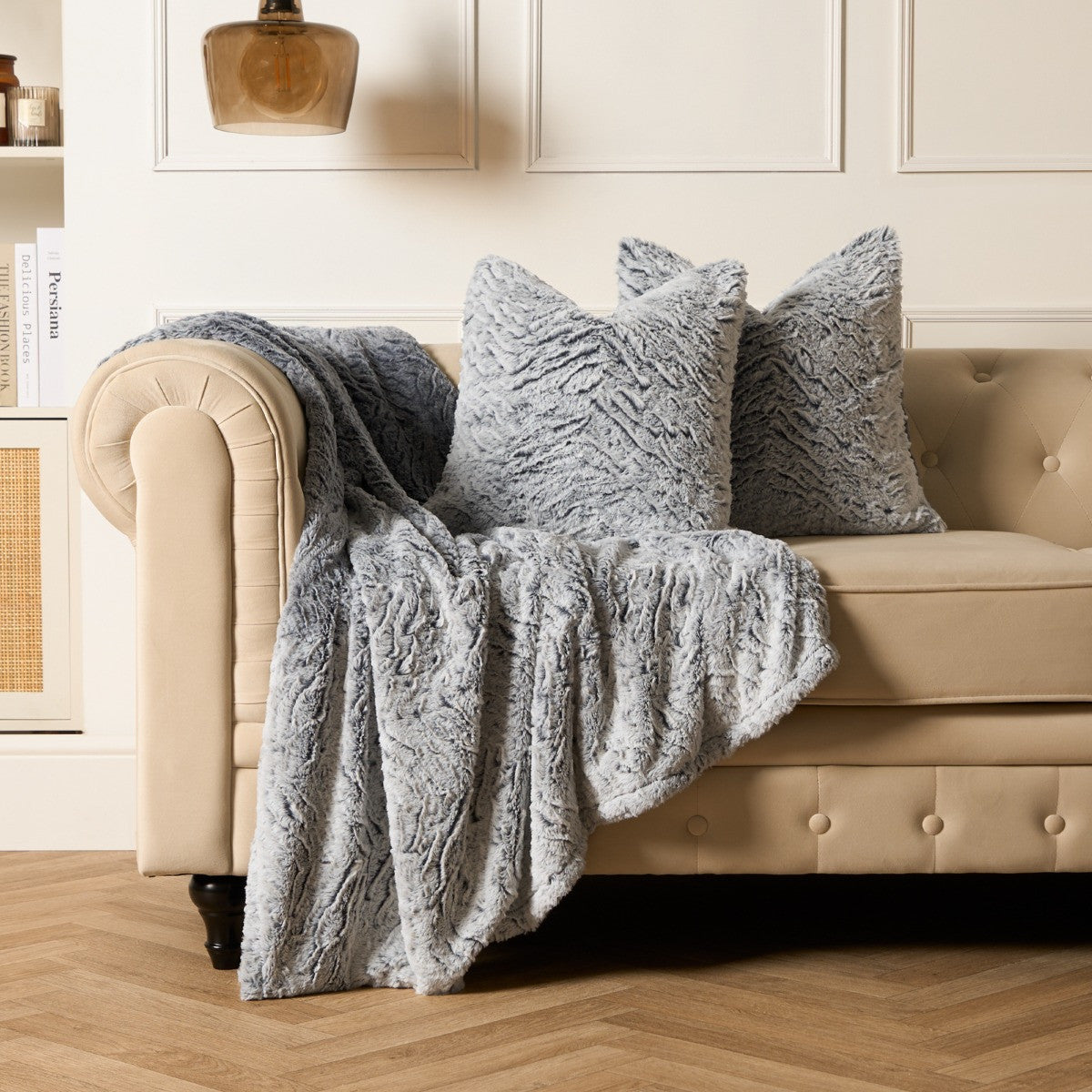 Faux Fur Two Tone Throw – Grey