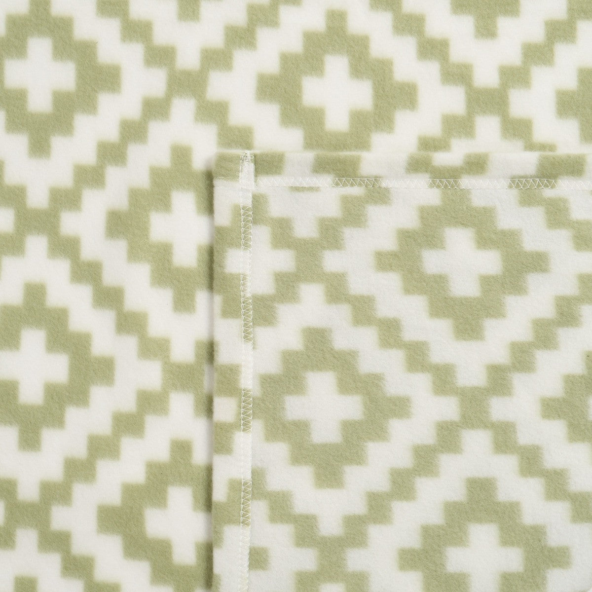 Geometric Tile Print Fleece Throw – Sage
