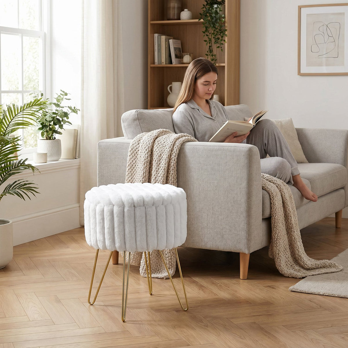 Elegant Ribbed Storage Stool With Hairpin Legs – Cream