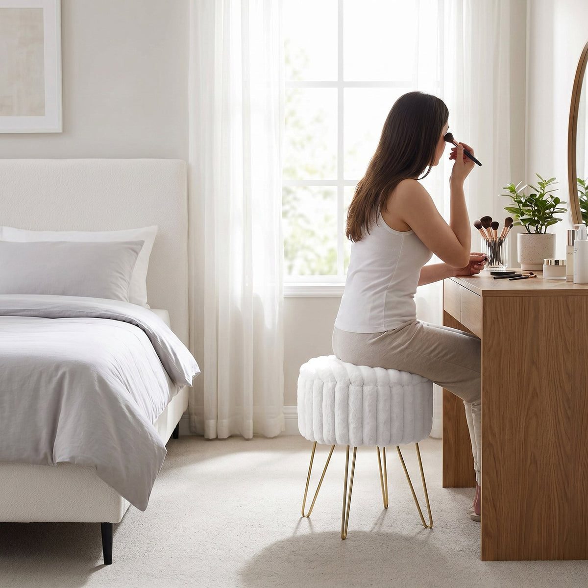 Elegant Ribbed Storage Stool With Hairpin Legs – Cream