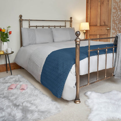 Pinsonic Throw – Navy