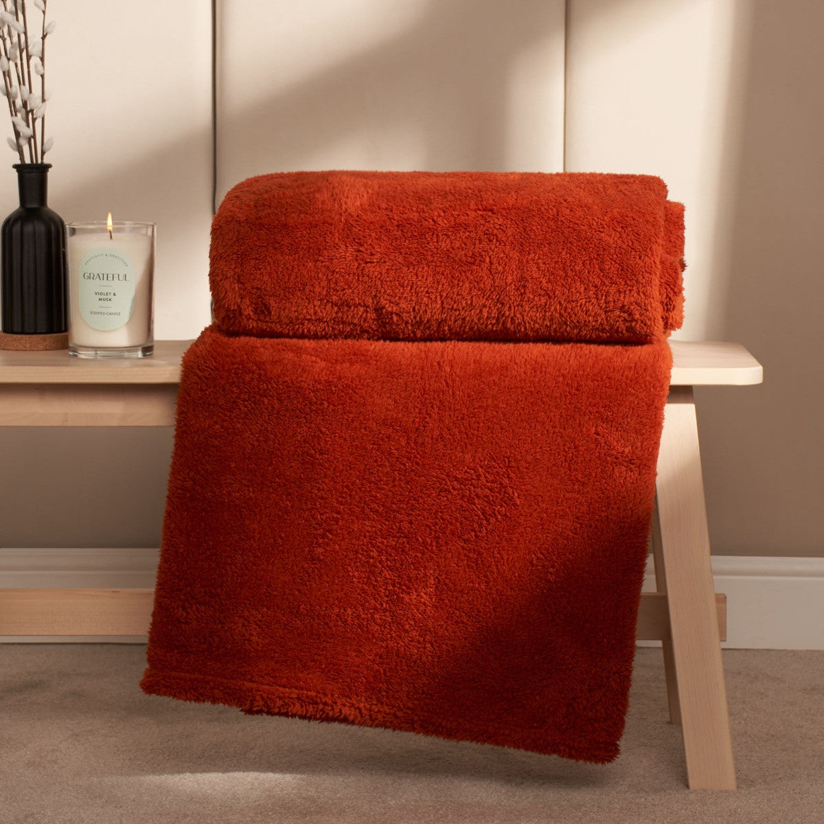 Teddy Fleece Throw – Rust