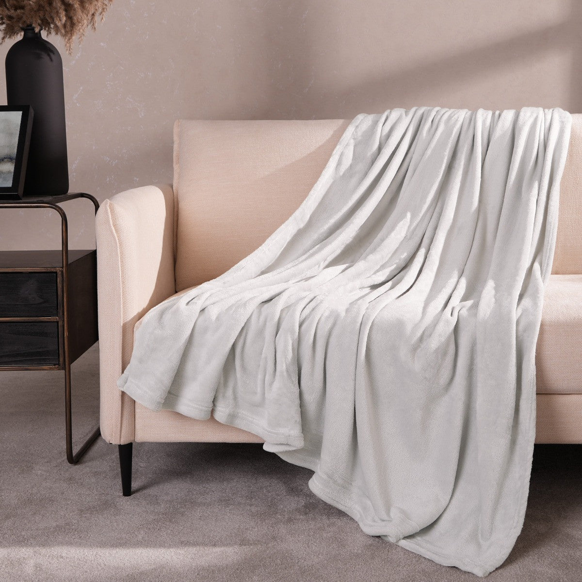 Supersoft Throw – Silver Grey