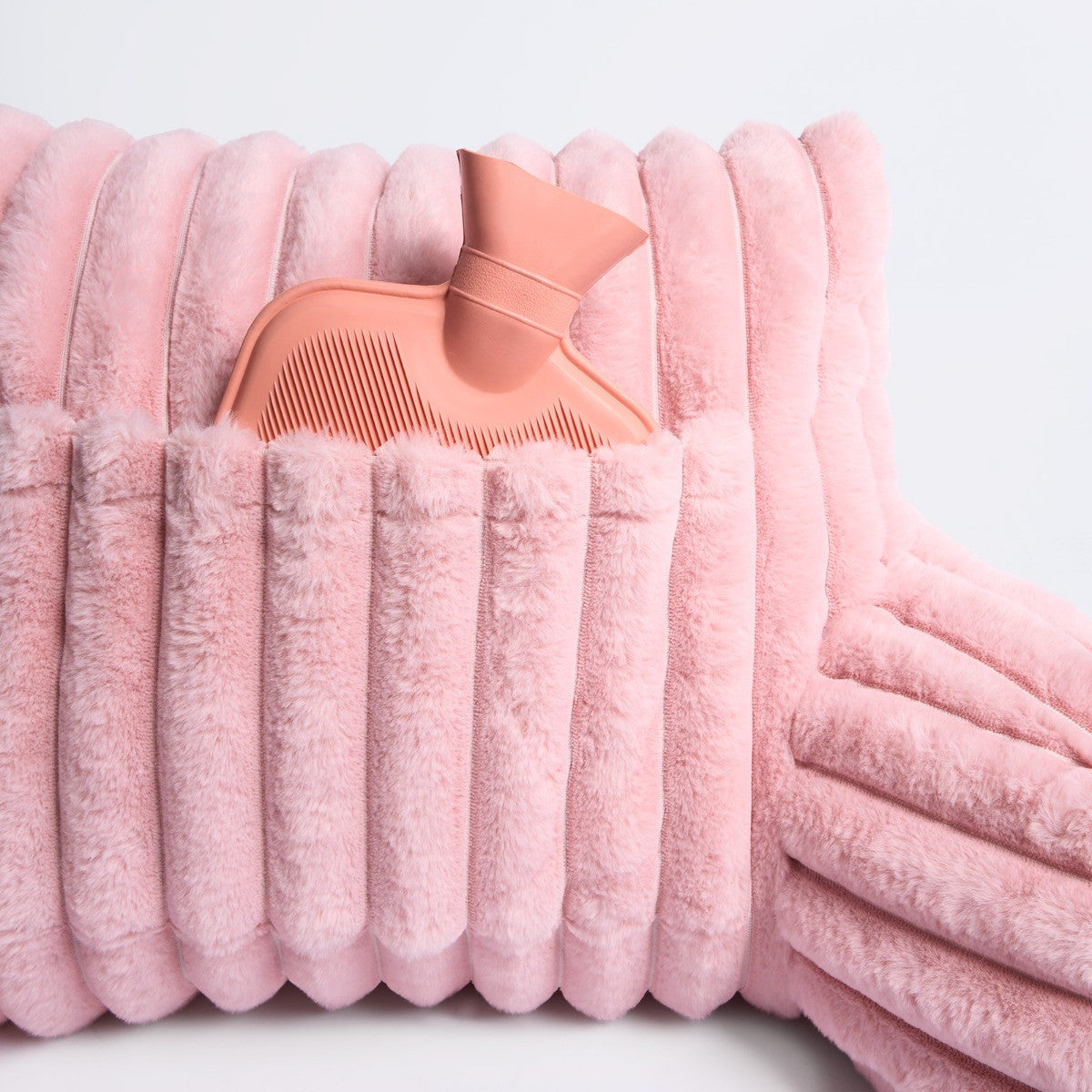 Ribbed Faux Fur Cuddle Cushion with Heatable Pocket – Blush