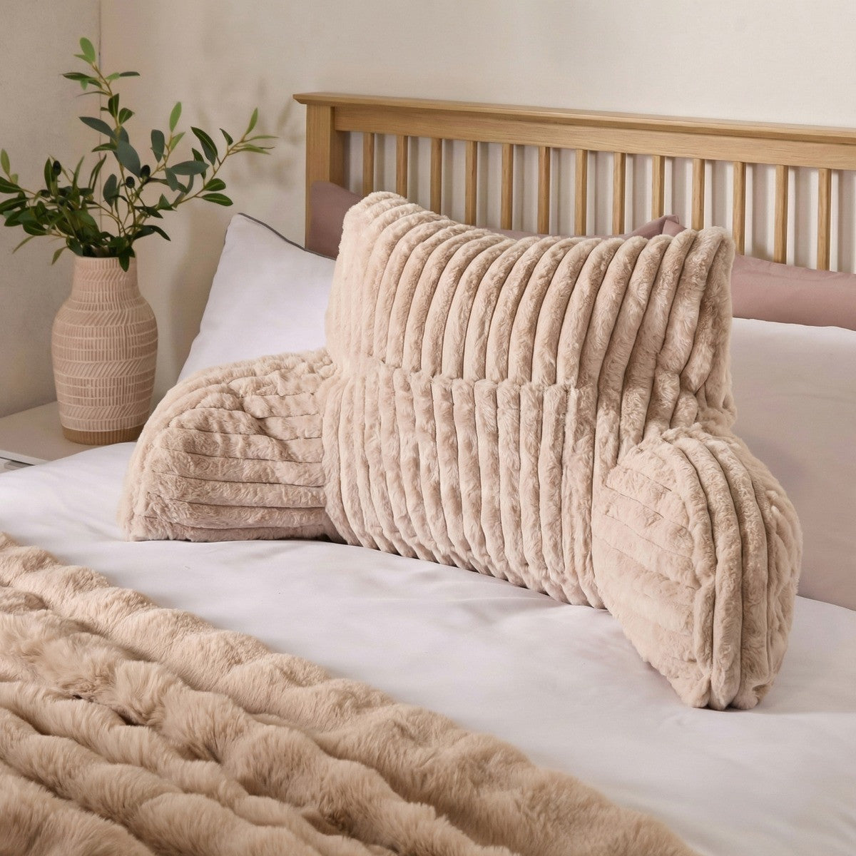 Ribbed Faux Fur Cuddle Cushion with Heatable Pocket – Stone