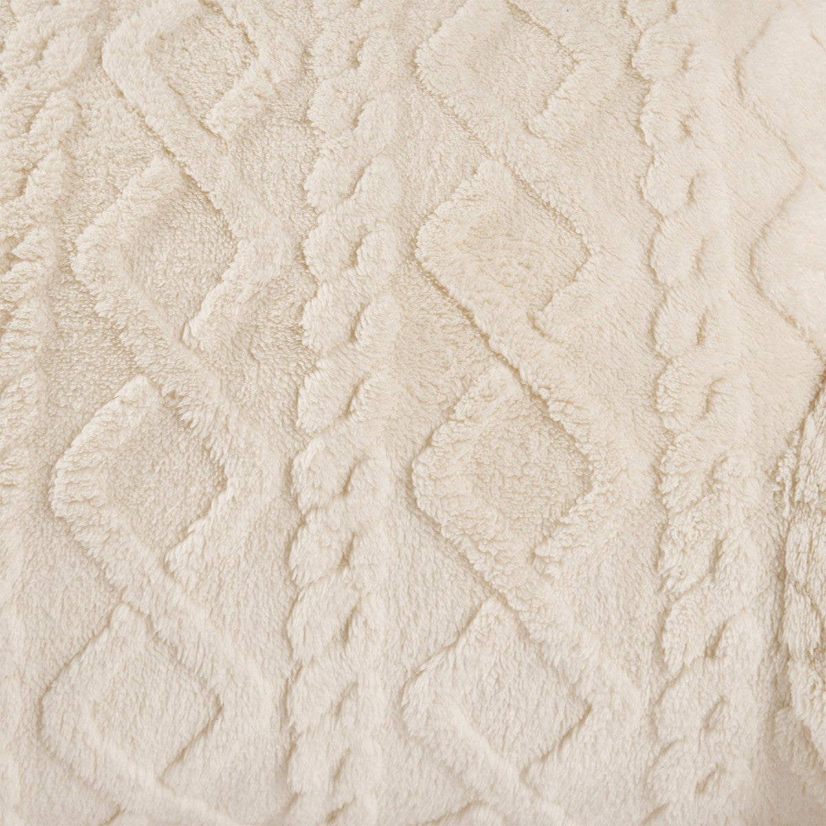 Cable Knit Cuddle Cushion – Cream