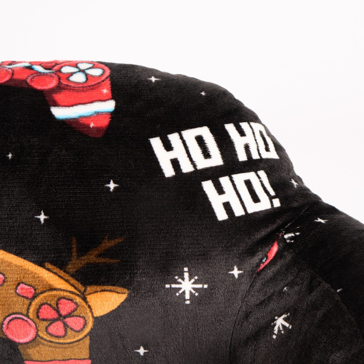 Kids Fleece Cuddle Cushion – Christmas Gaming - Black