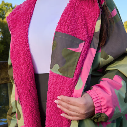 Camo Print Sherpa Drying Robe – Green/Pink