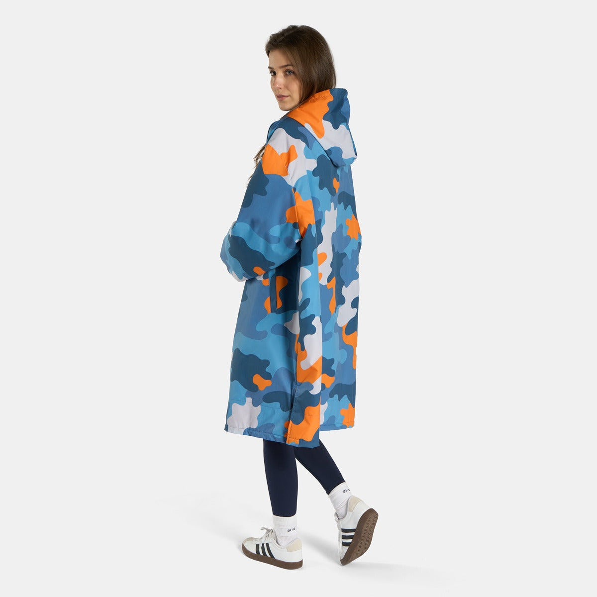 Camo Print Sherpa Drying Robe – Blue/Orange