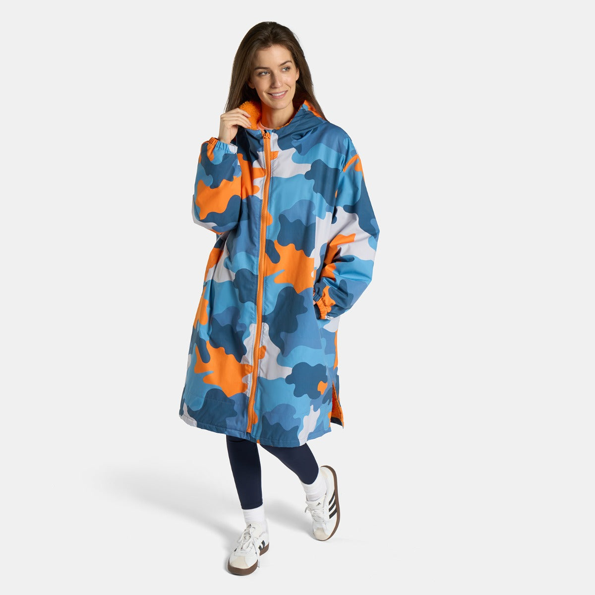 Camo Print Sherpa Drying Robe – Blue/Orange