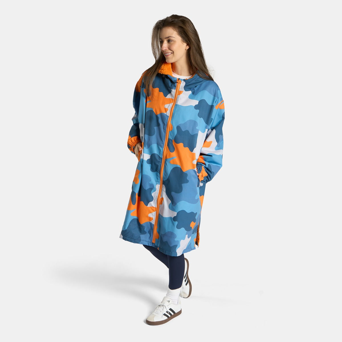 Camo Print Sherpa Drying Robe – Blue/Orange