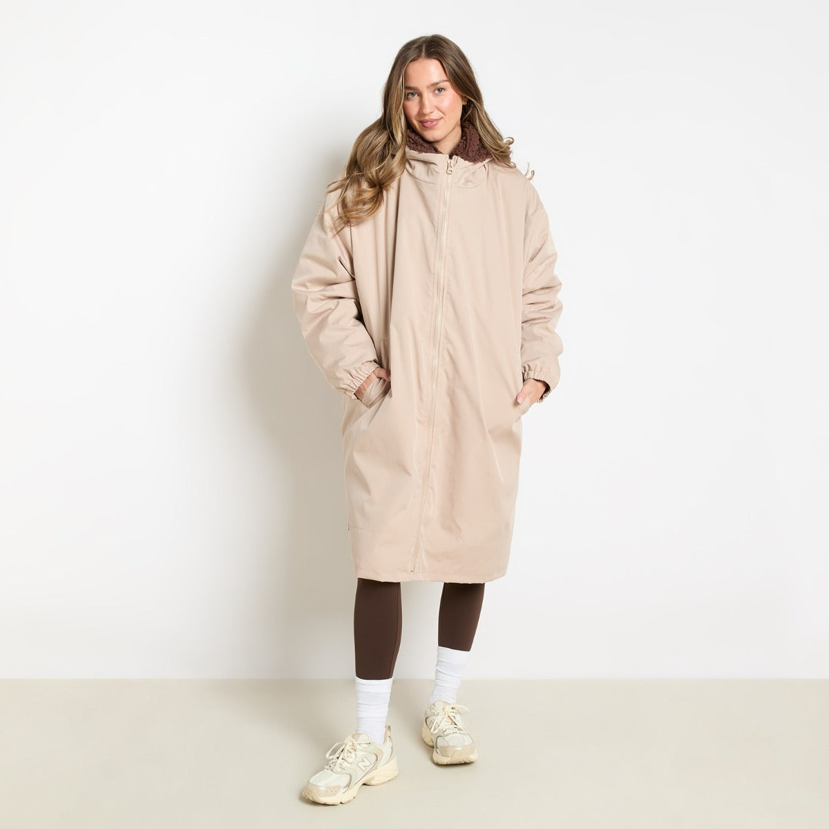 Water Resistant Sherpa Drying Robe – Beige