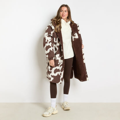 Fun Print Sherpa Drying Robe – Cow Print Brown/Cream