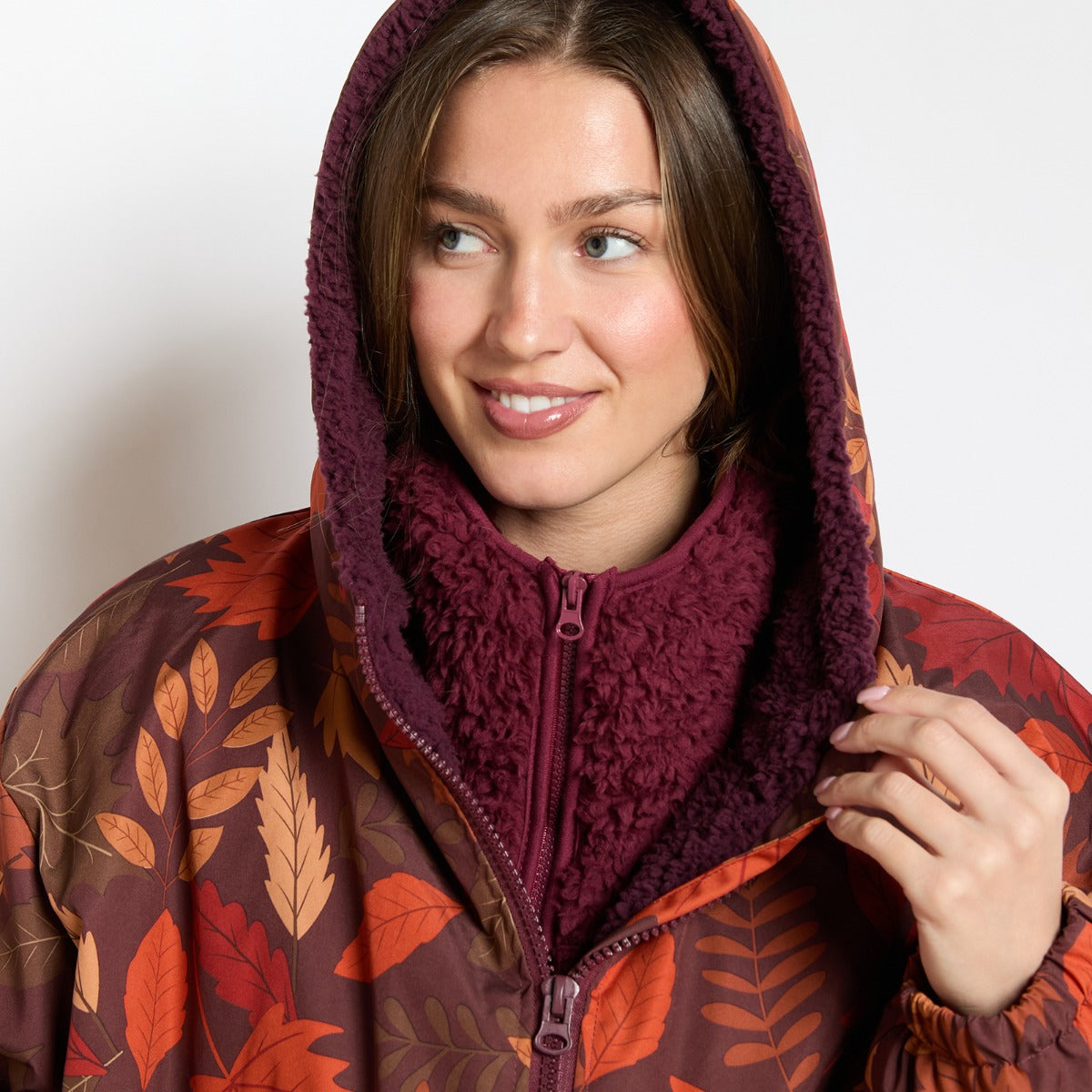 Fun Print Sherpa Drying Robe – Autumn Leaves Orange/Burgundy