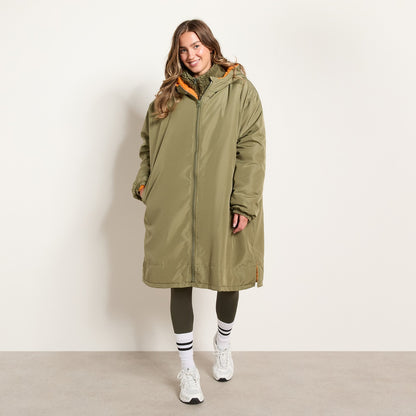 Water Resistant Sherpa Drying Robe – Olive Green/Orange