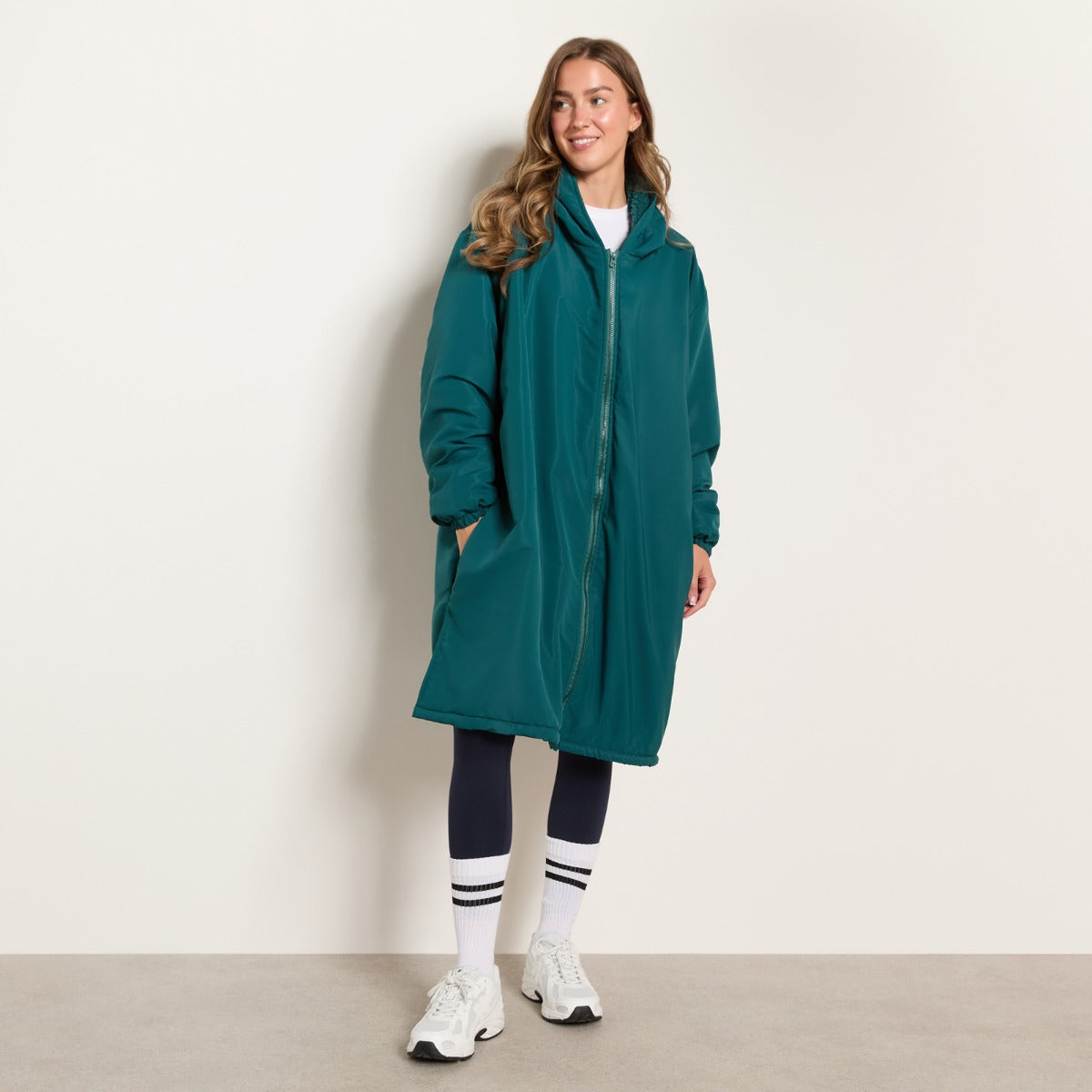 Water Resistant Sherpa Drying Robe – Teal