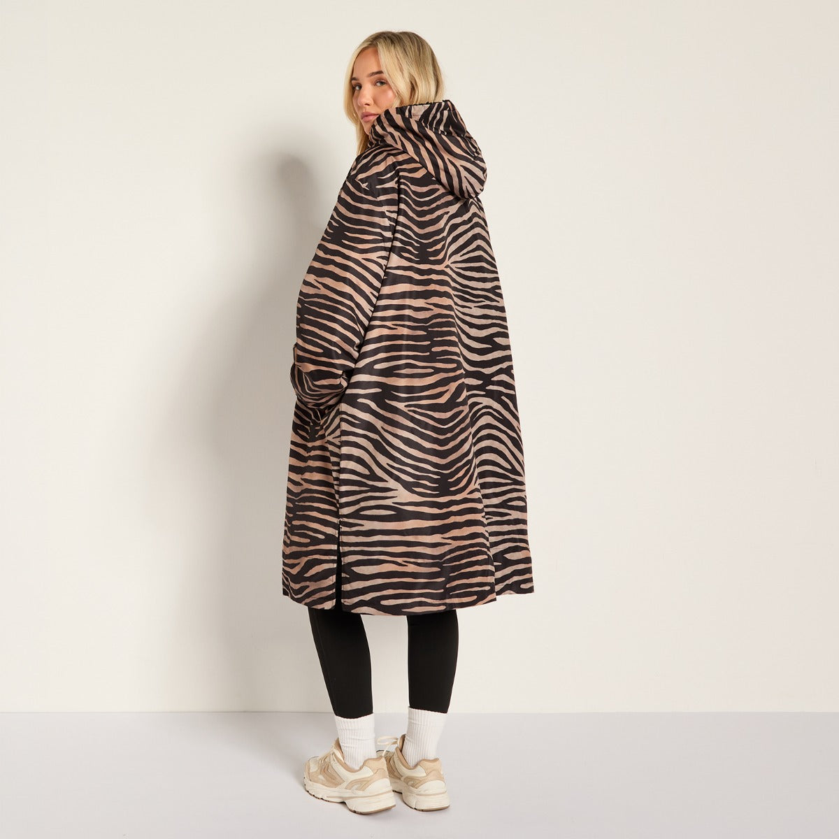 Zebra Print Sherpa Drying Robe – Natural