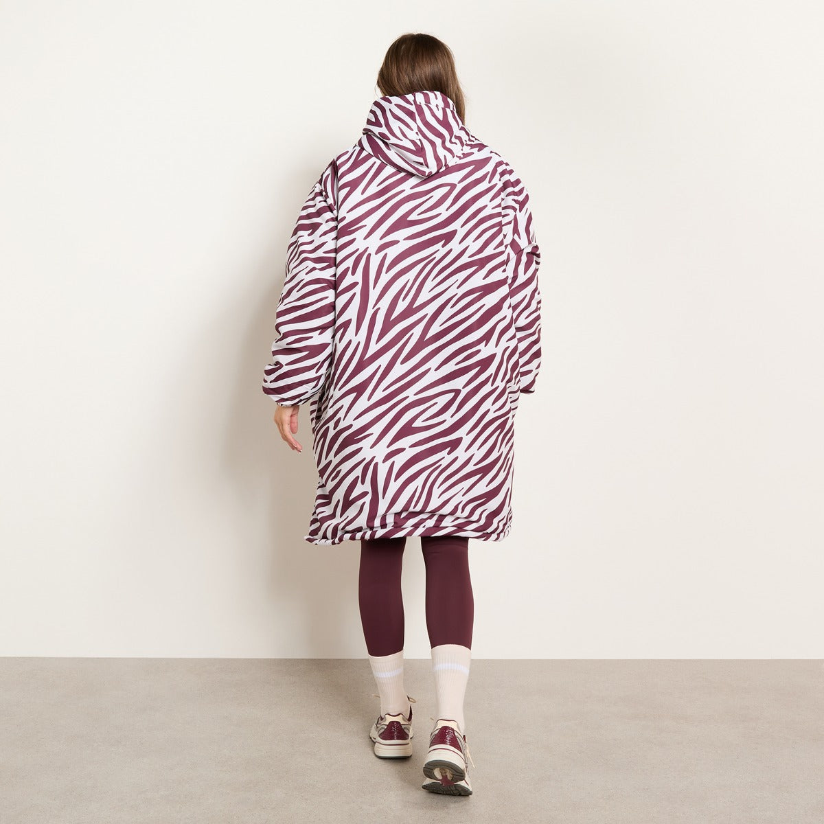 Zebra Print Sherpa Drying Robe – Burgundy