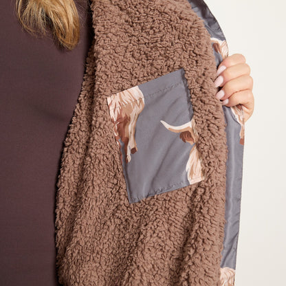 Fun Print Sherpa Drying Robe – Highland Cow Grey/Brown
