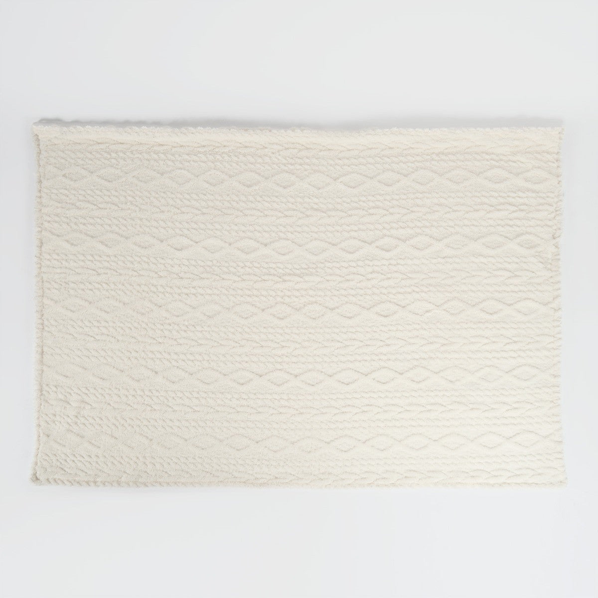 Cable Knit Sherpa Throw – Cream
