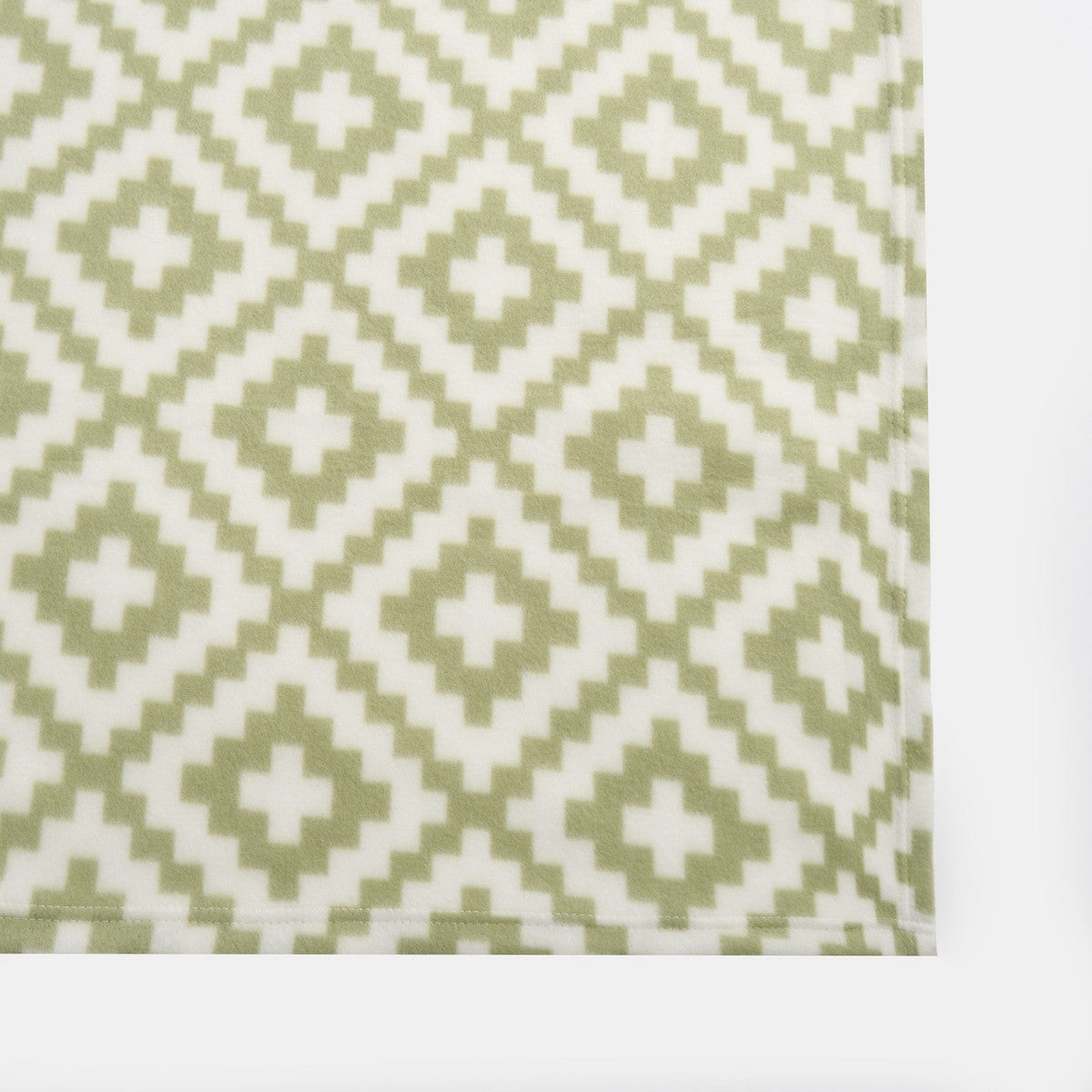 Geometric Tile Print Fleece Throw – Sage