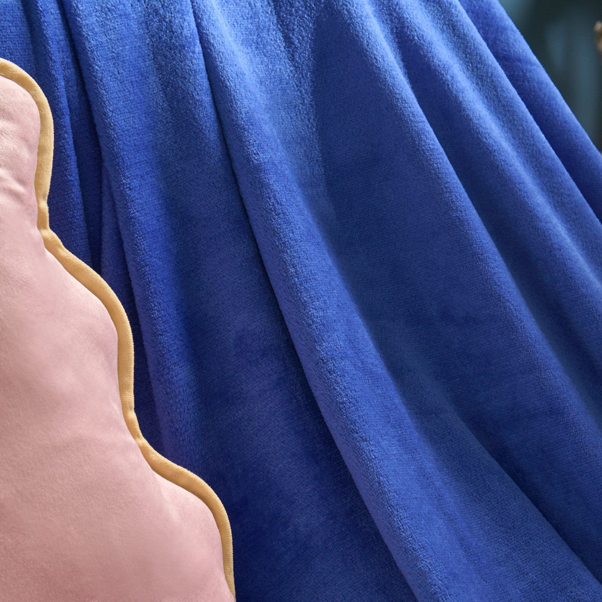 Supersoft Throw – Cobalt Blue