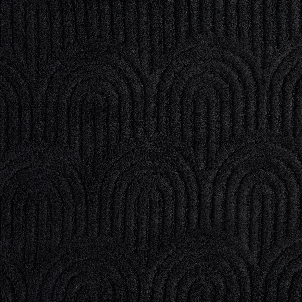 Tufted Arches Teddy Fleece Throw – Black