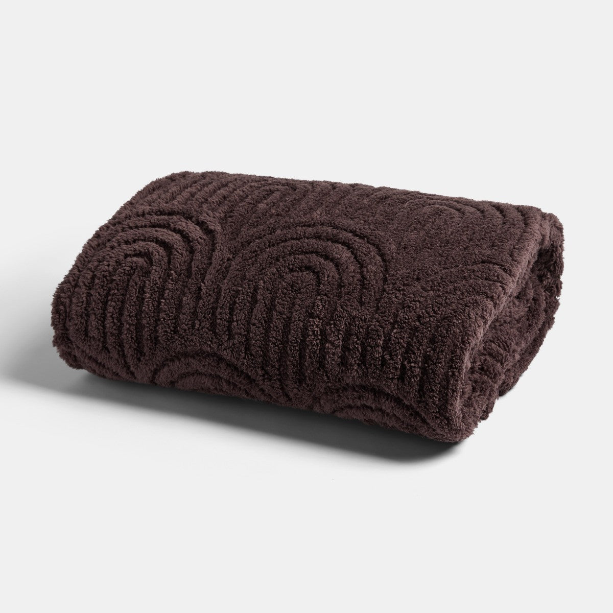Tufted Arches Teddy Fleece Throw – Coffee