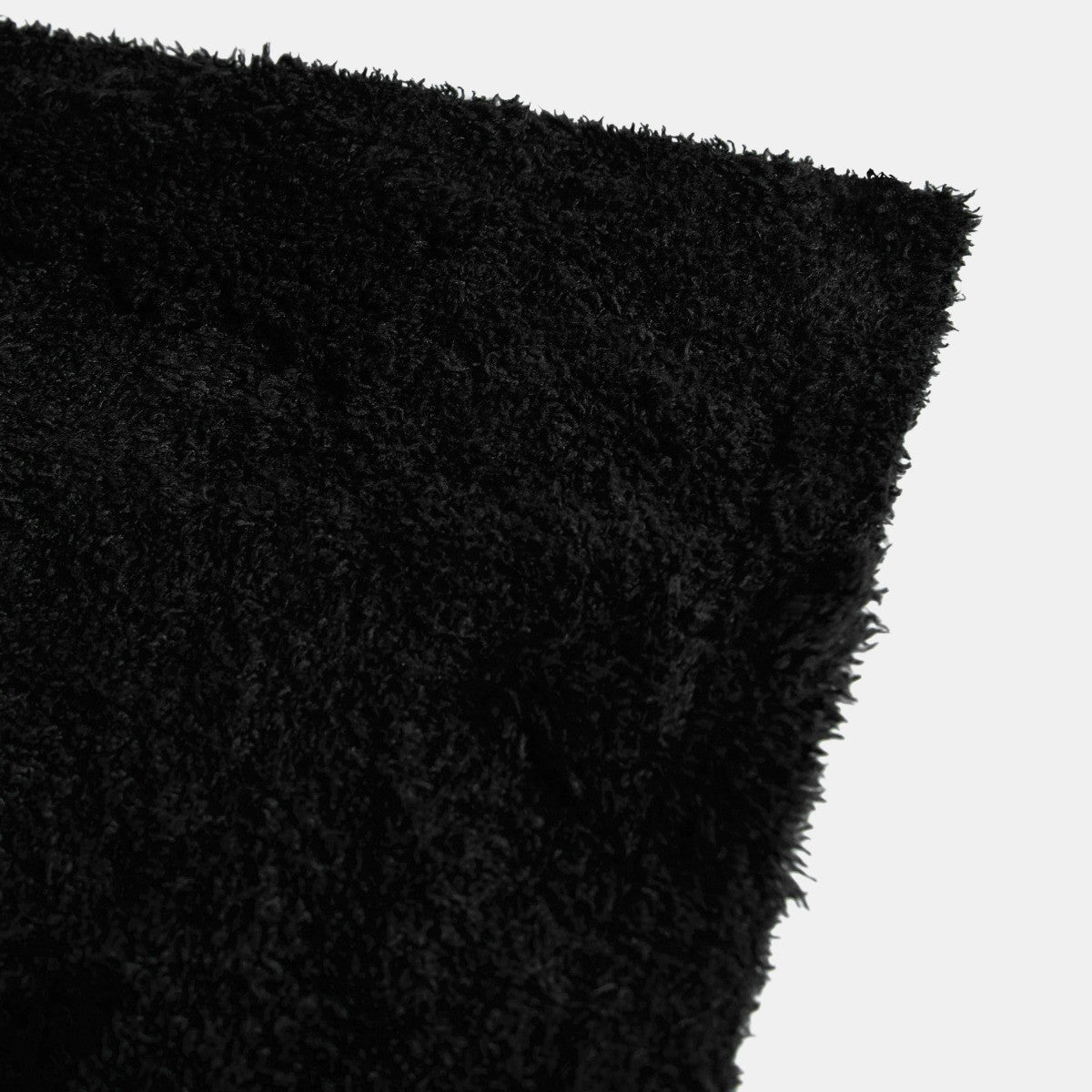 Tufted Winter Tree Teddy Fleece Throw – Black