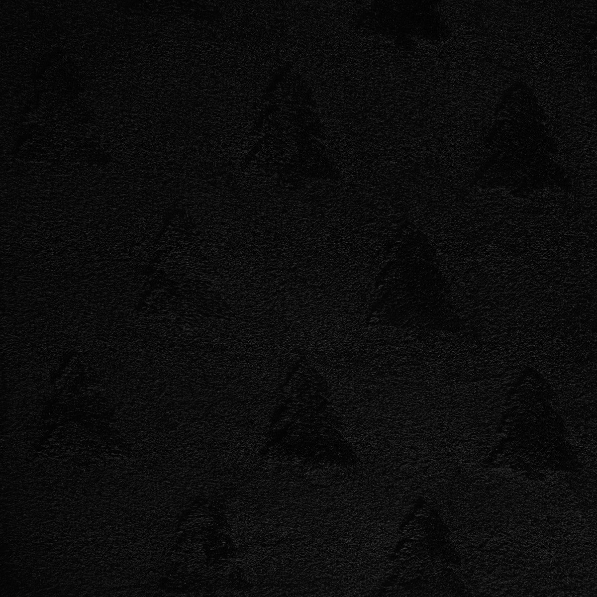Tufted Winter Tree Teddy Fleece Throw – Black