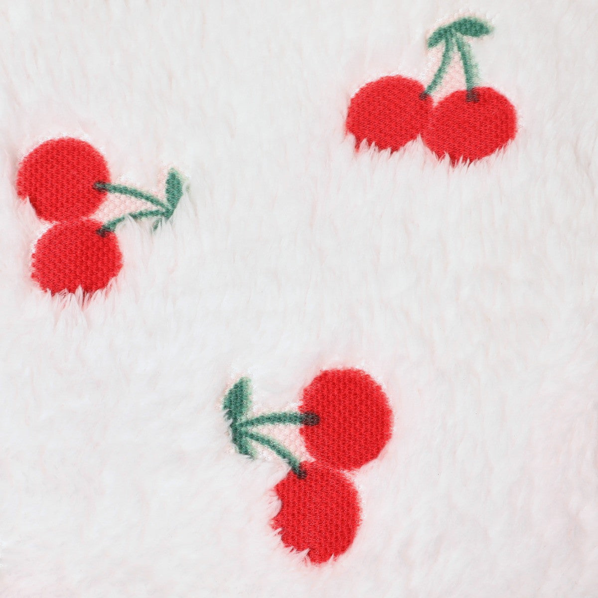 Cherry Embossed Fleece Throw – Cream/Red
