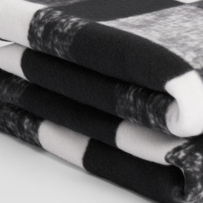 Tartan Check Fleece Throw – Monochrome