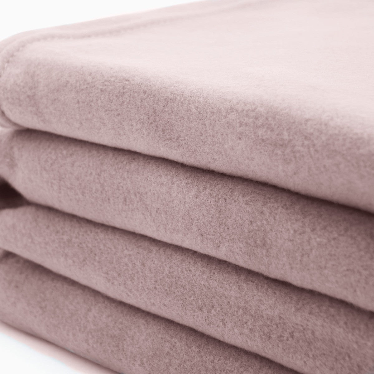 Plain Fleece Throw – Blush Pink