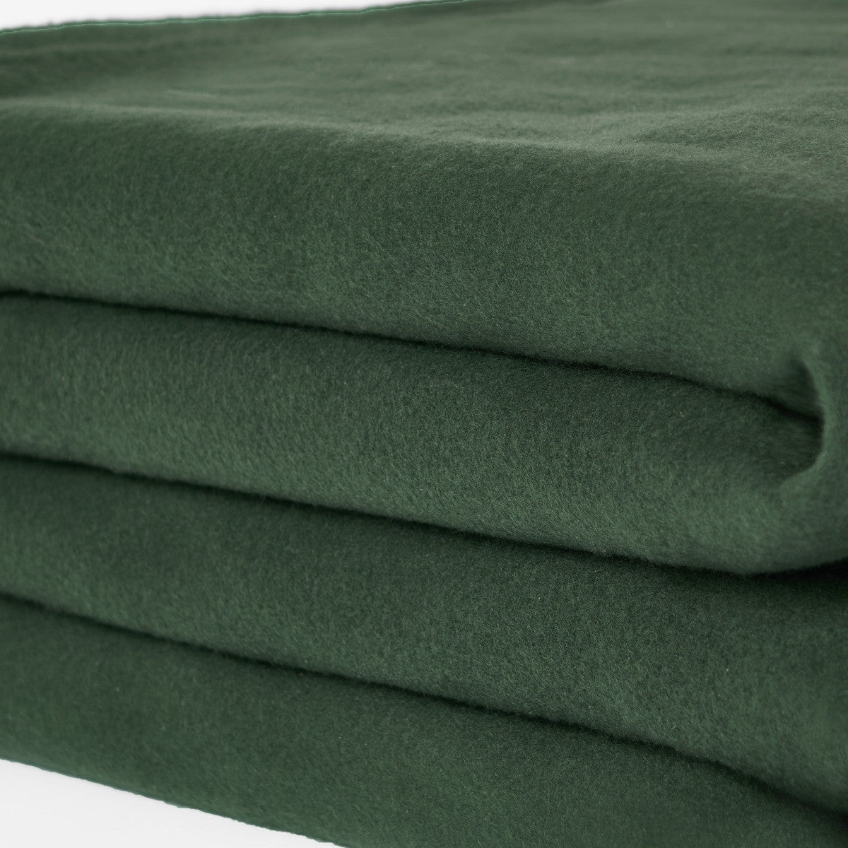 Plain Fleece Throw – Forest Green