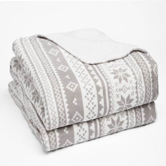 Christmas Nordic Print Sherpa Throw – Grey/White