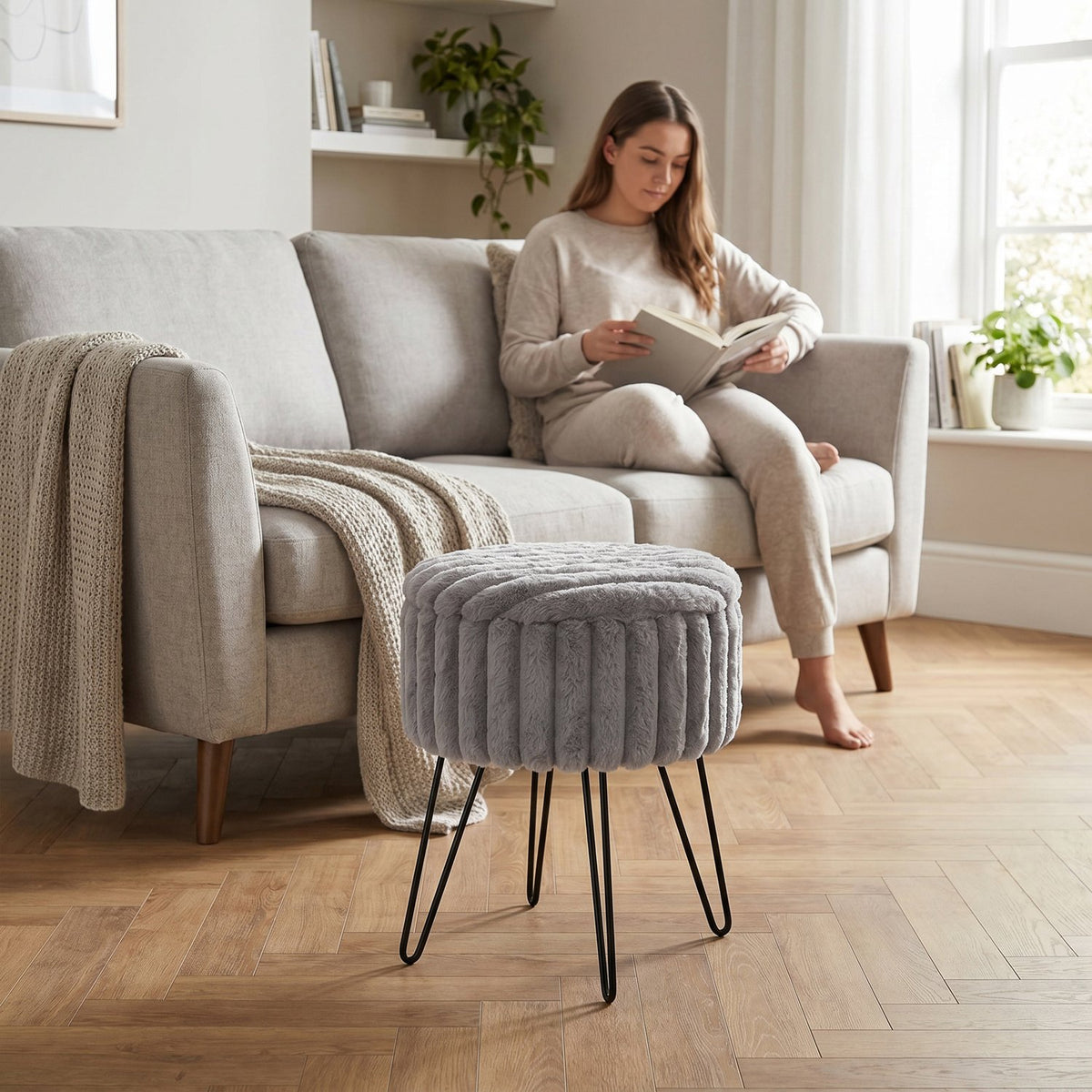 Elegant Ribbed Storage Stool With Hairpin Legs – Grey
