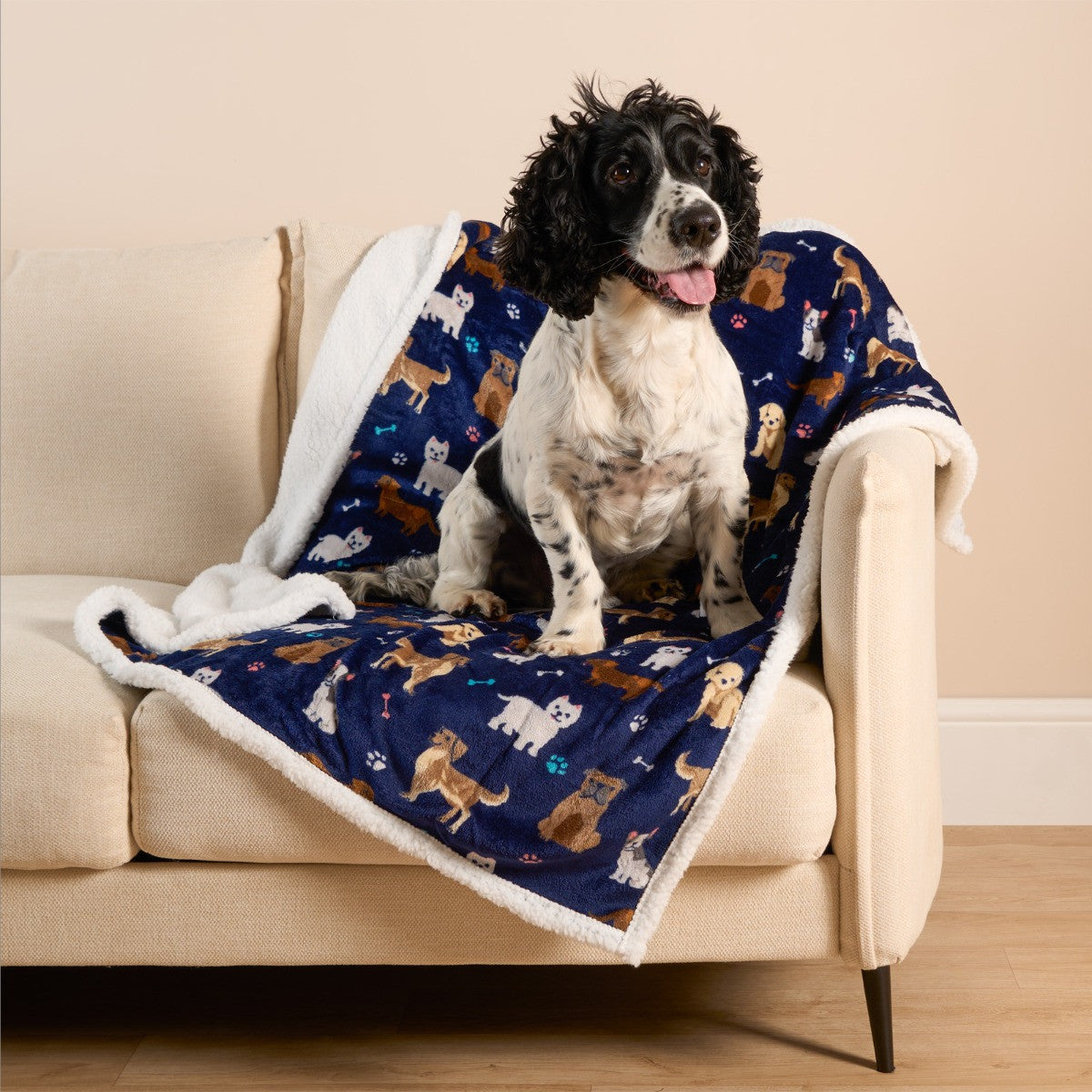 Pet Dog Print Sherpa Reverse Throw – Navy