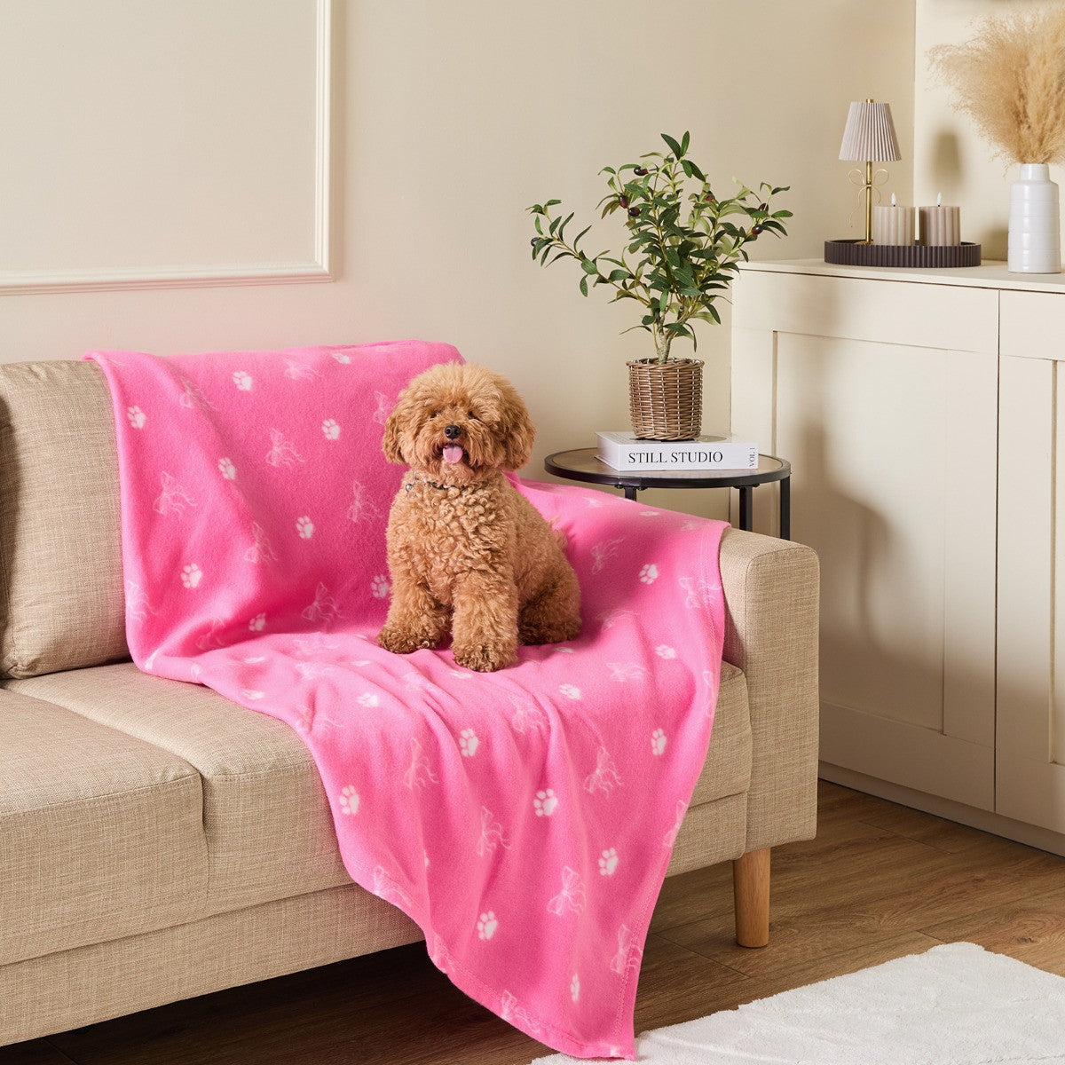 Pet Bow Paw Print Fleece Throw – Pink