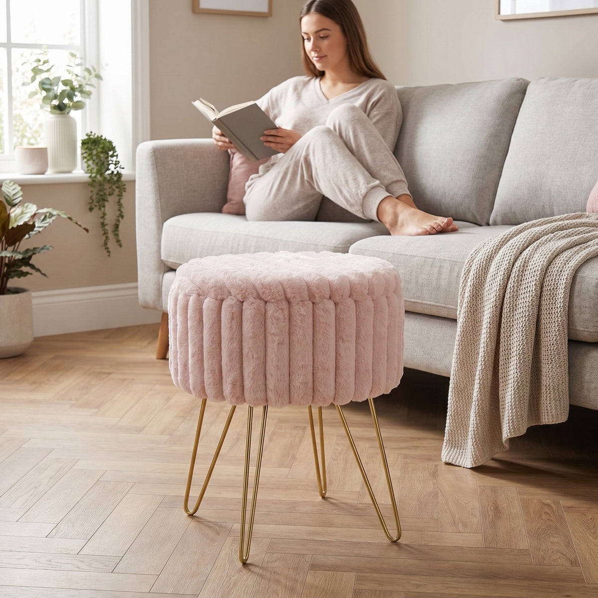 Elegant Ribbed Storage Stool With Hairpin Legs – Pink