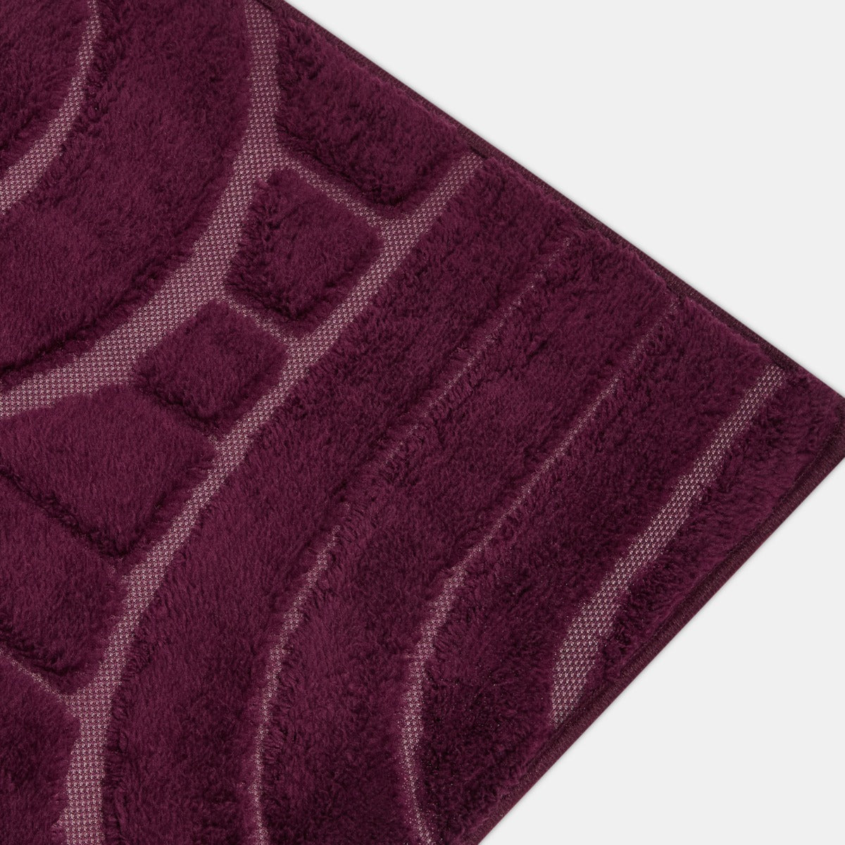 Tufted Arches Rug – Burgundy