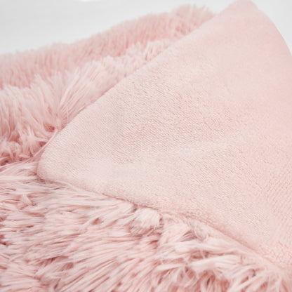 Fluffy Fleece Throw – Blush