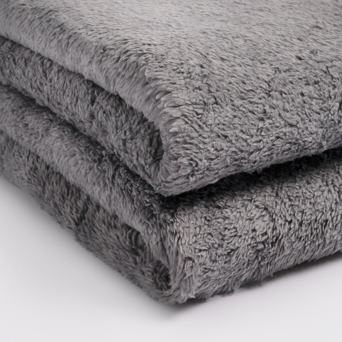 Teddy Fleece Throw – Charcoal Grey
