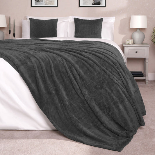 Waffle Fleece Throw Blanket – Charcoal