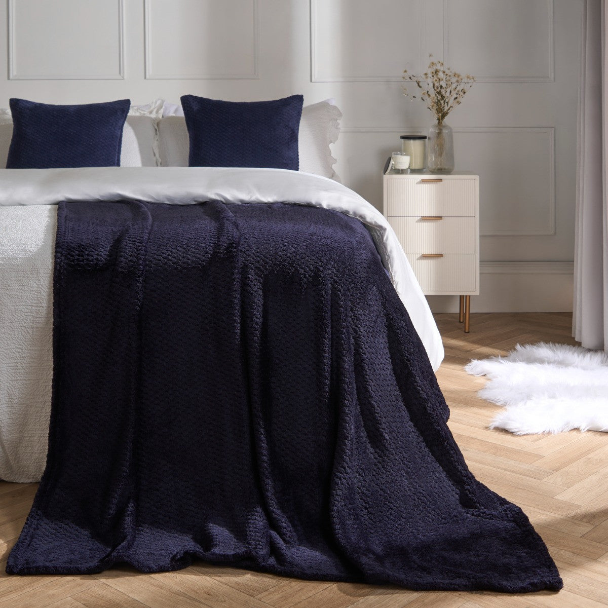 Waffle Fleece Throw – Navy